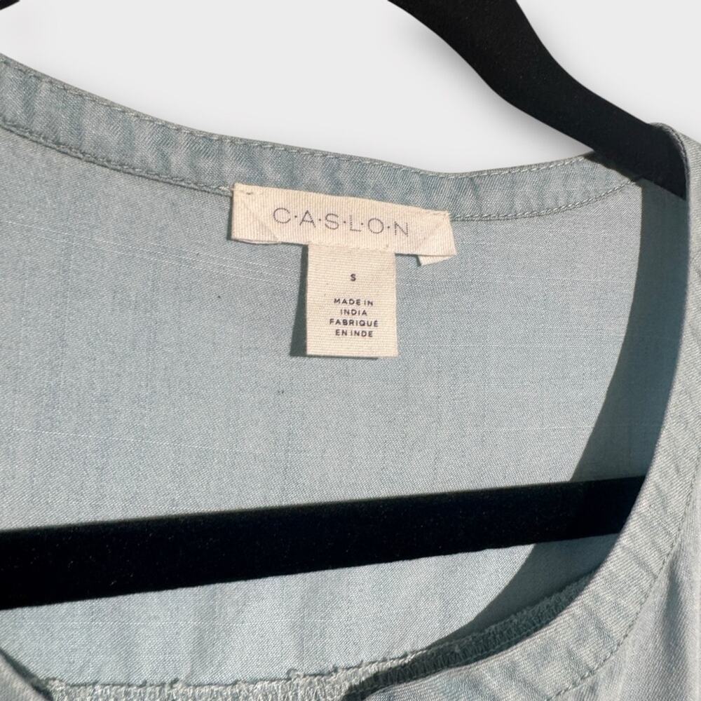 Caslon Pintuck Sleeve Chambray Top, Small - Picture 4 of 12